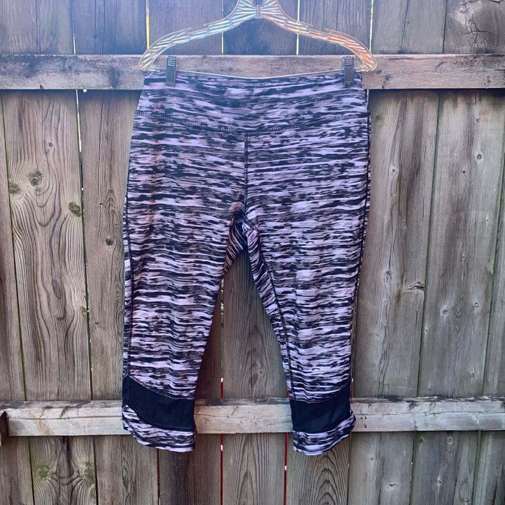 Tek Gear mesh leggings sz. L